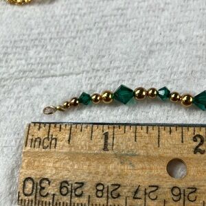 Elegant Gold and Green Glass Beaded Bracelet